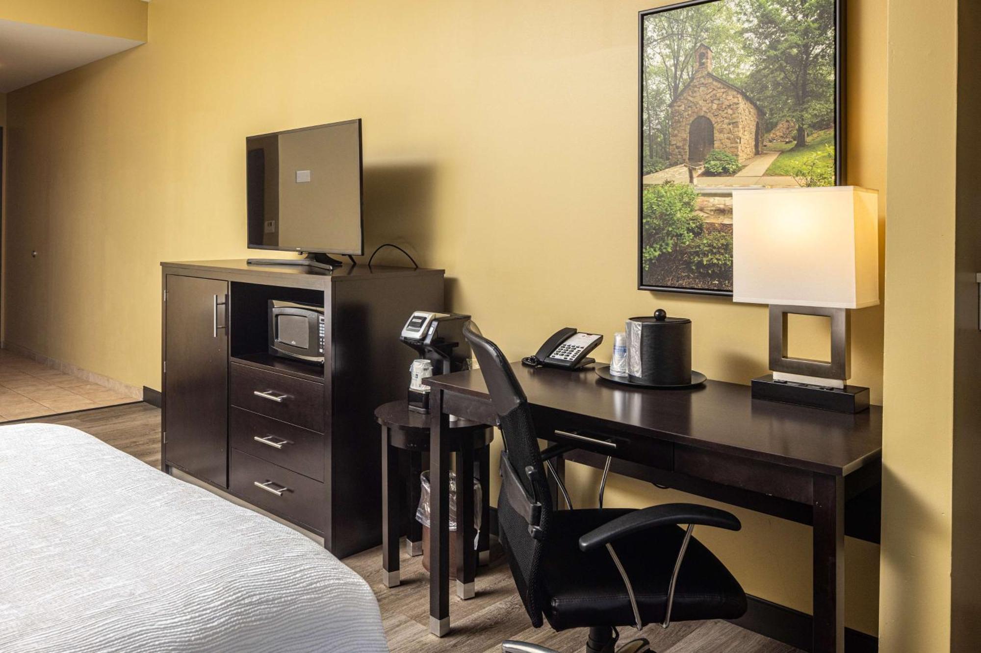 Hotel Western Franciscan Square Inn&suites
