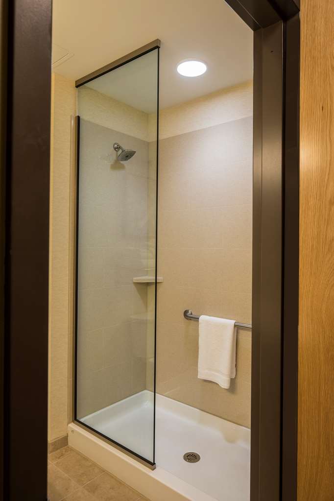Western Franciscan Square Inn&suites