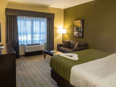 Western Franciscan Square Inn&suites 3*