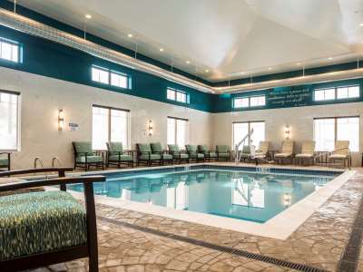 Western Franciscan Square Inn&suites Hotel
